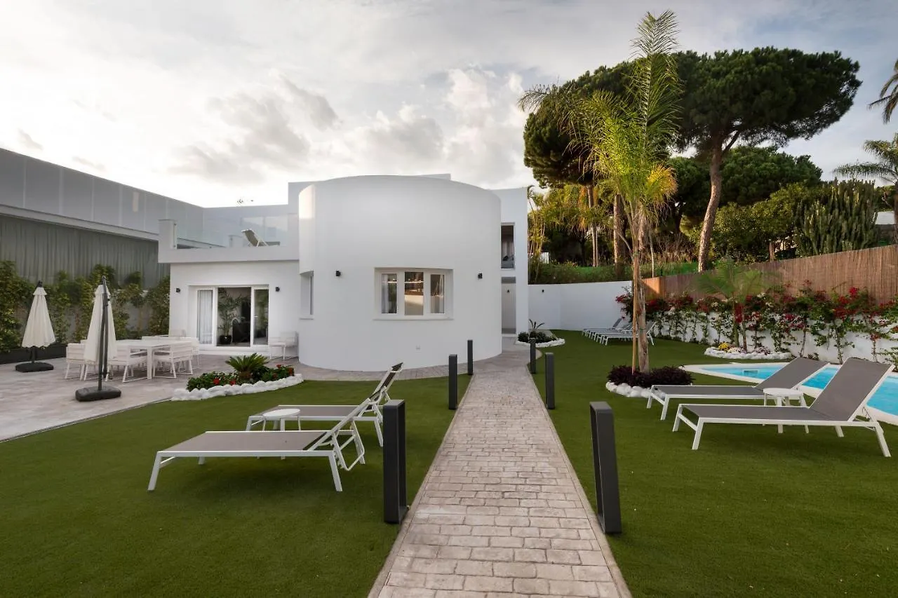 Villa Pinomar Marbella 0*,  Spain